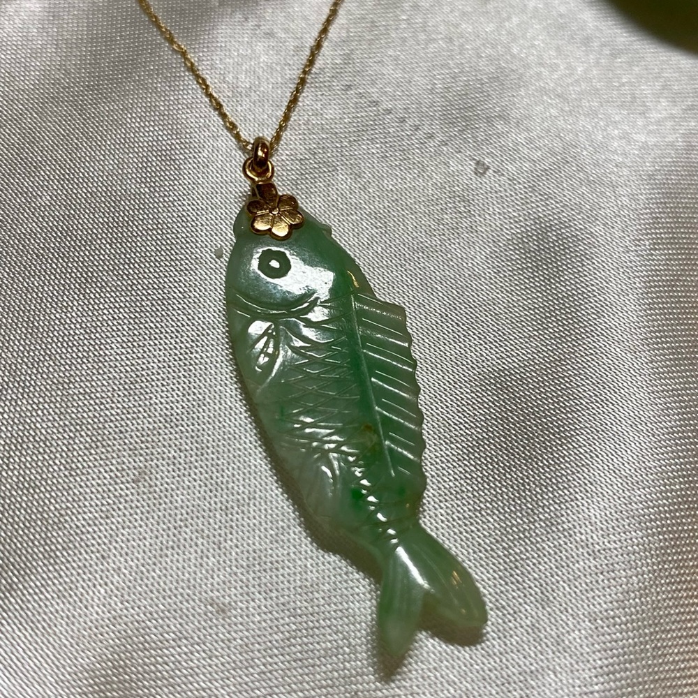 Hand Carved Carp Design Jadeite 14kt Solid Yellow Gold Bale Pendant Necklace